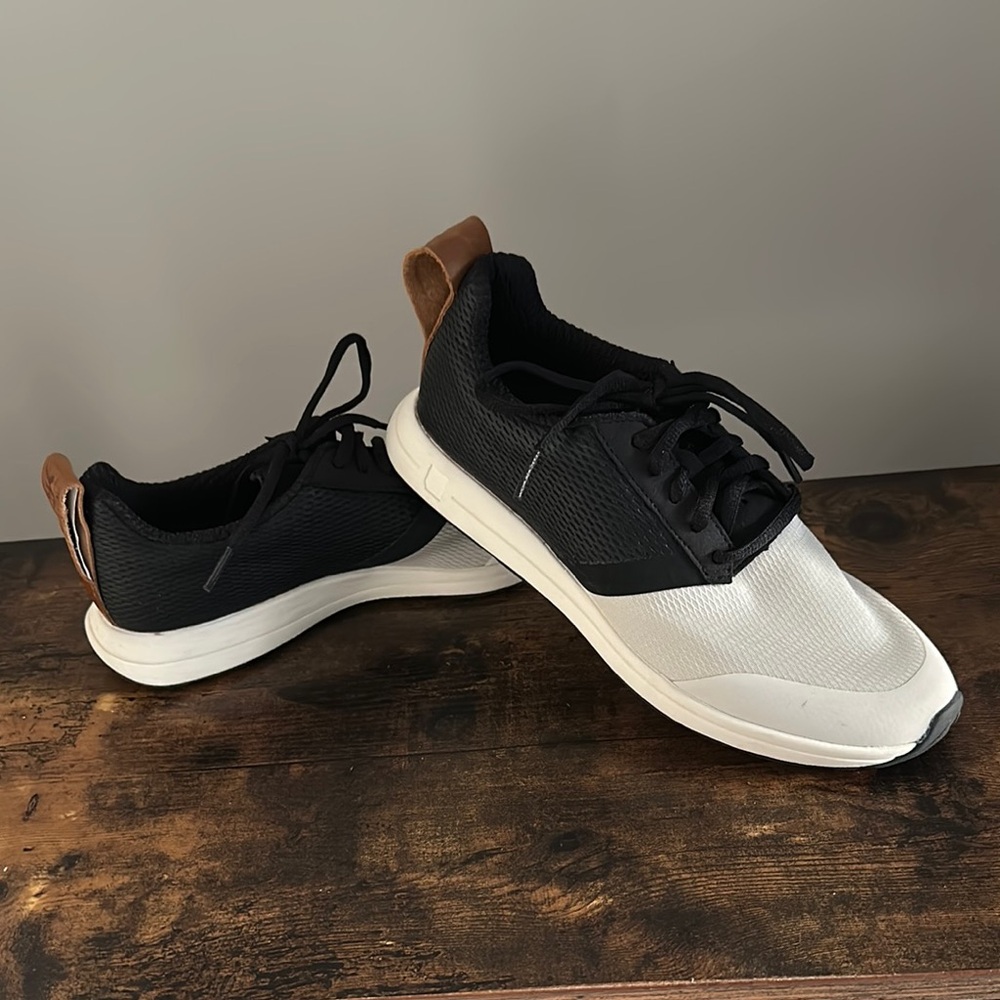 York Athletics Mfg Henry Shoe